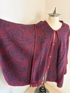 NOVICA COLLECTION Alpaca Wool Knit Damask Poncho Cape with Attached Scarf